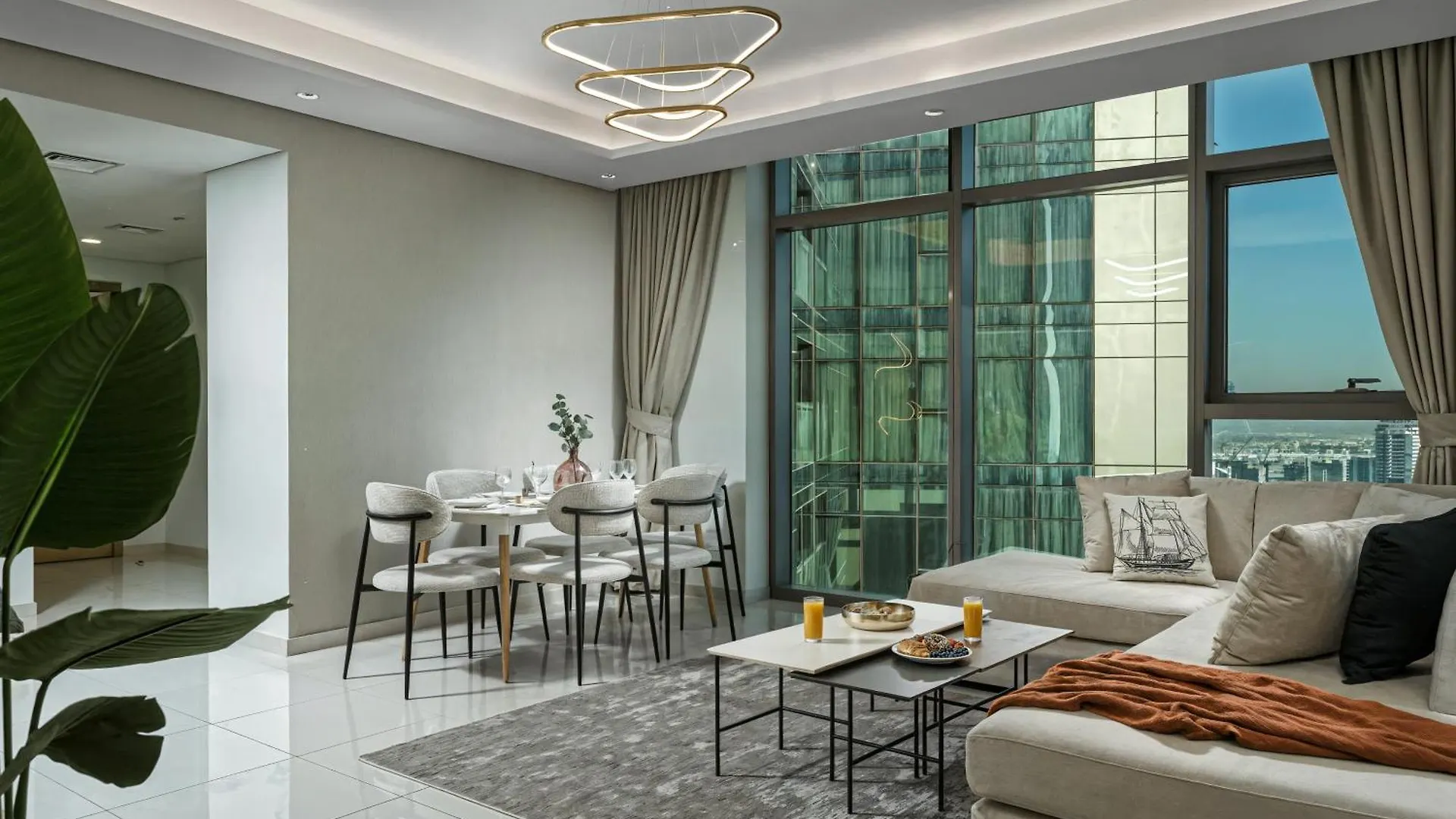 Highest Infinity Pool In Downtown Dubai Apartment United Arab Emirates