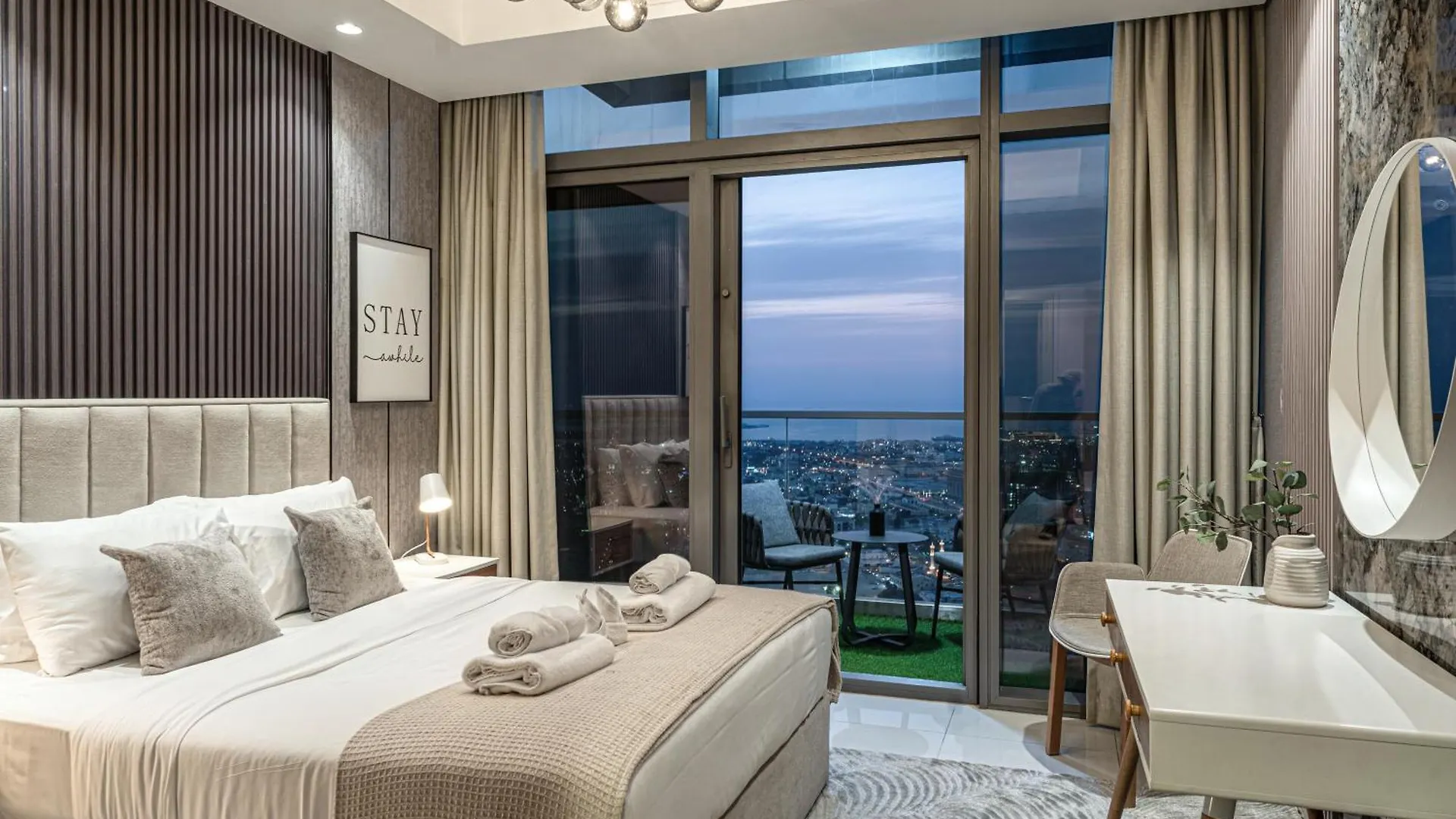 Appartement Highest Infinity Pool In Downtown Dubaï